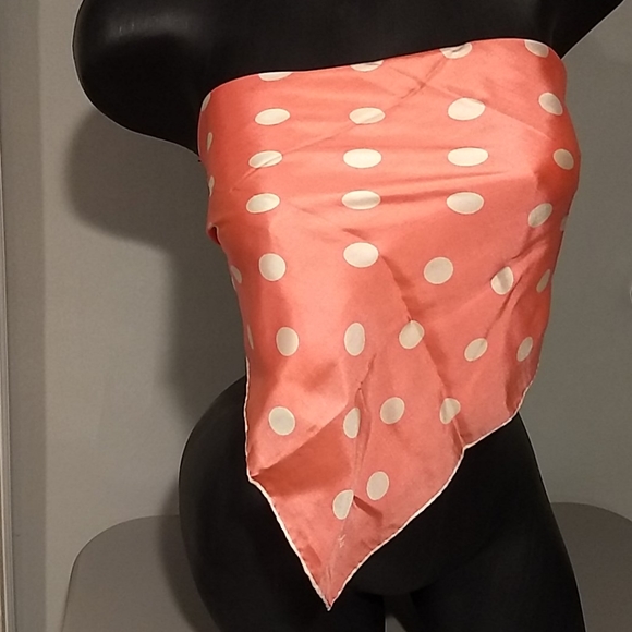 Echo square scarf - Picture 7 of 10